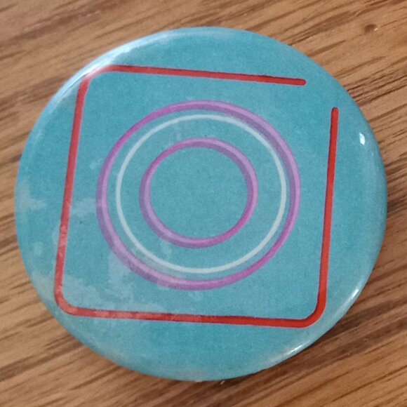 Schweber Electronic Pinbacks/2/E - Picture 4 of 7